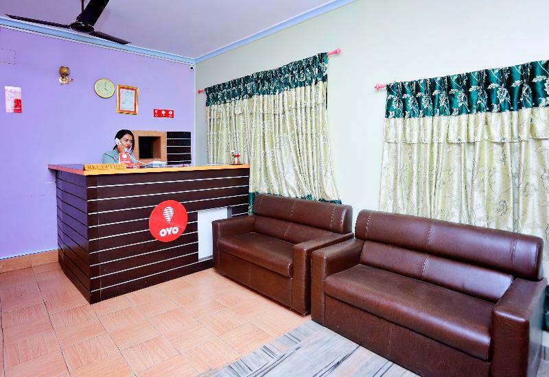 Oyo 575 Api Suites Pokhara Dış mekan fotoğraf