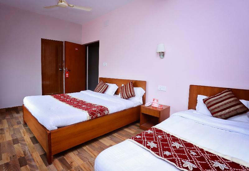 Oyo 575 Api Suites Pokhara Dış mekan fotoğraf