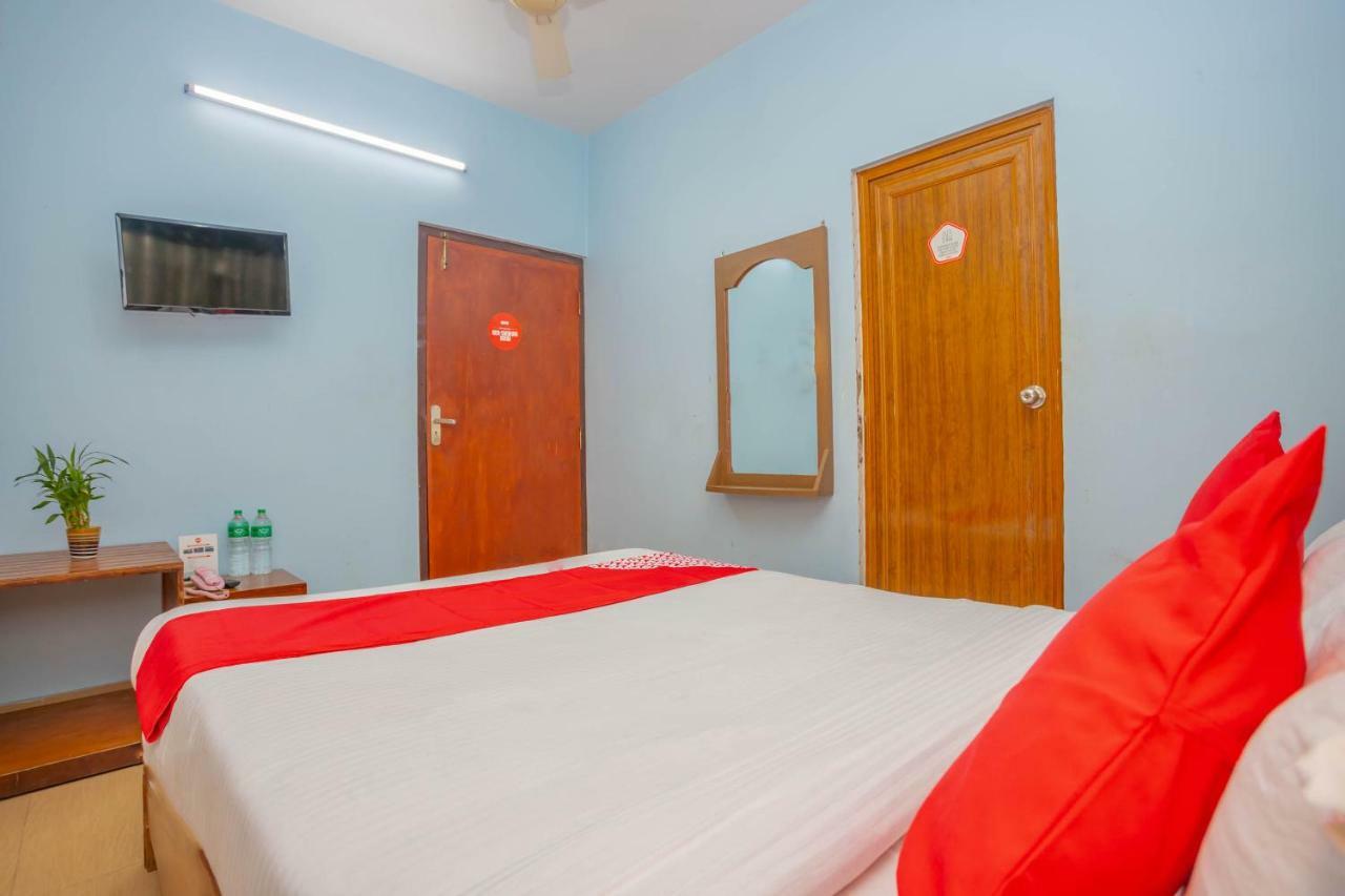 Oyo 575 Api Suites Pokhara Dış mekan fotoğraf