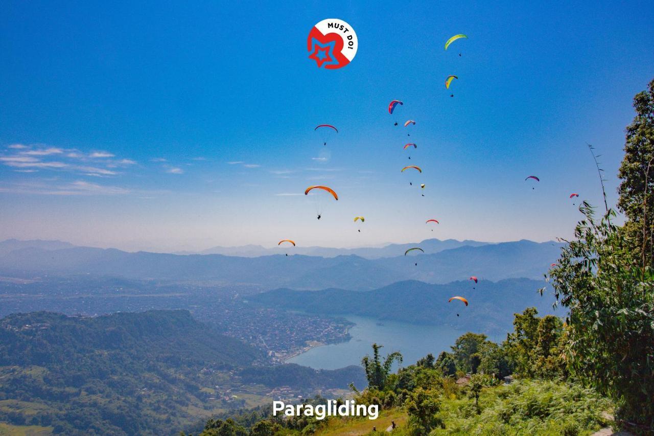 Oyo 575 Api Suites Pokhara Dış mekan fotoğraf
