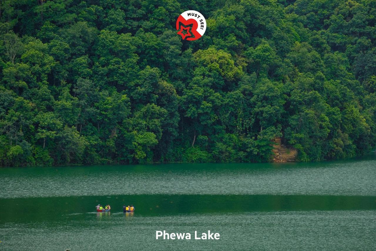 Oyo 575 Api Suites Pokhara Dış mekan fotoğraf